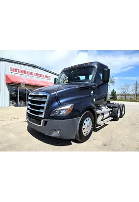 FREIGHTLINER CASCADIA Used Trucks