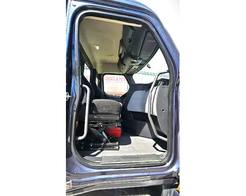 FREIGHTLINER CASCADIA Used Trucks