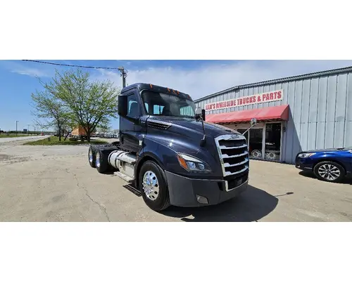 FREIGHTLINER CASCADIA Used Trucks