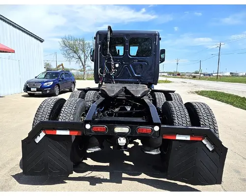 FREIGHTLINER CASCADIA Used Trucks