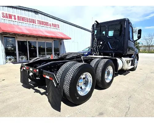 FREIGHTLINER CASCADIA Used Trucks