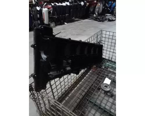 FREIGHTLINER CASCADIA Valve Cover