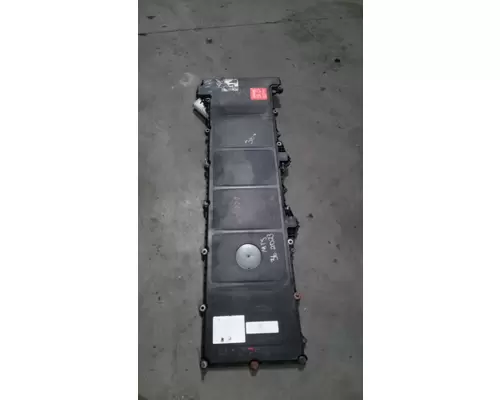 FREIGHTLINER CASCADIA Valve Cover