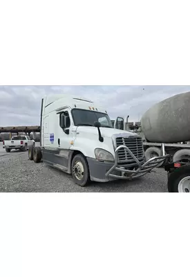 FREIGHTLINER CASCADIA Vehicle For Sale