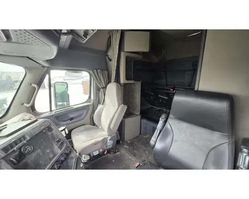 FREIGHTLINER CASCADIA Vehicle For Sale