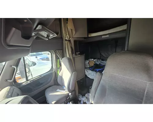 FREIGHTLINER CASCADIA Vehicle For Sale