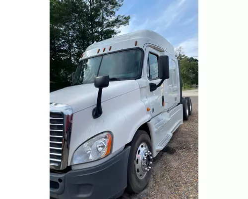 FREIGHTLINER CASCADIA Vehicle For Sale