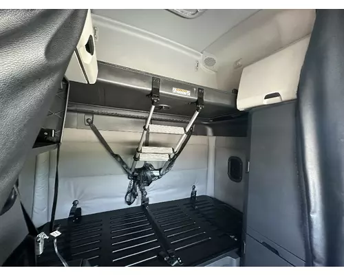 FREIGHTLINER CASCADIA Vehicle For Sale