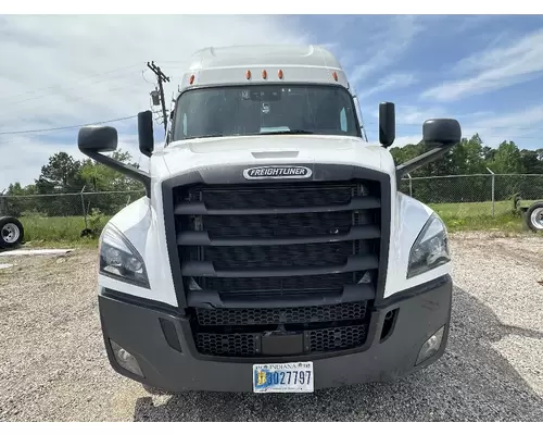 FREIGHTLINER CASCADIA Vehicle For Sale