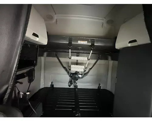 FREIGHTLINER CASCADIA Vehicle For Sale
