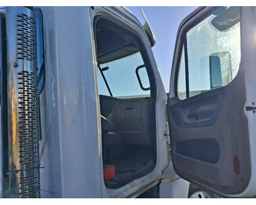 FREIGHTLINER CASCADIA Vehicle For Sale
