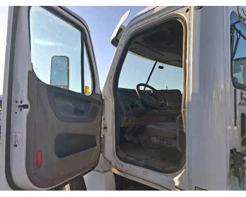 FREIGHTLINER CASCADIA Vehicle For Sale