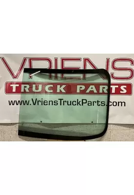 FREIGHTLINER CASCADIA Windshield Glass