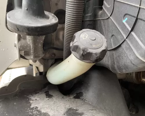 FREIGHTLINER CASCADIA Windshield Washer Reservoir