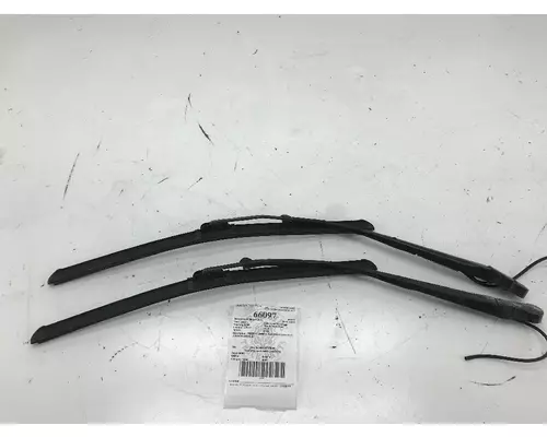 FREIGHTLINER CASCADIA Windshield Wiper Arm & Components