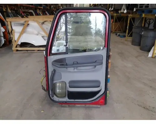 FREIGHTLINER CENTURY 112 1996-2010 DOOR ASSEMBLY, FRONT