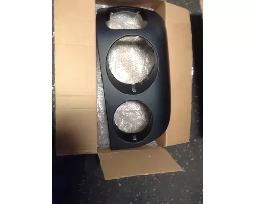 FREIGHTLINER CENTURY 112 HEADLAMP BEZEL