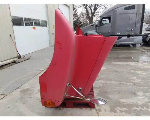 FREIGHTLINER CENTURY 112 HOOD