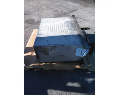 FREIGHTLINER CENTURY 112 HYDRAULIC TANK