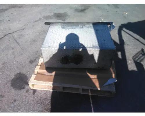 FREIGHTLINER CENTURY 112 HYDRAULIC TANK