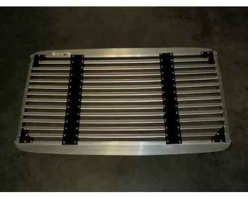 FREIGHTLINER CENTURY 120 1996-2003 GRILLE