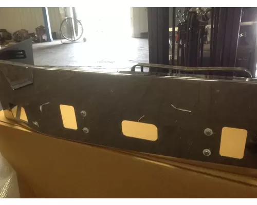 FREIGHTLINER CENTURY 120 1996-2004 BUMPER ASSEMBLY, FRONT