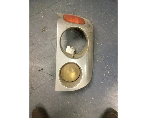 FREIGHTLINER CENTURY 120 1996-2004 HEADLAMP ASSEMBLY