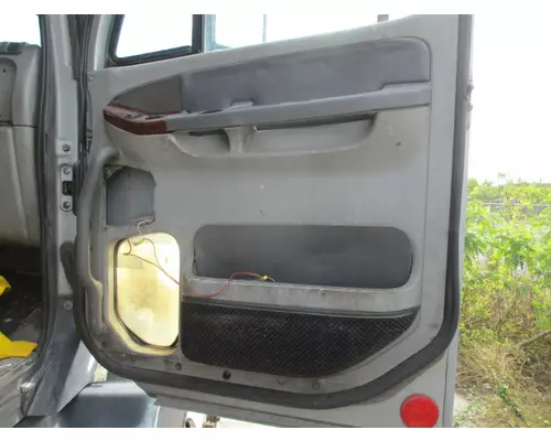FREIGHTLINER CENTURY 120 1996-2010 DOOR ASSEMBLY, FRONT