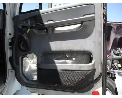 FREIGHTLINER CENTURY 120 1996-2010 DOOR ASSEMBLY, FRONT