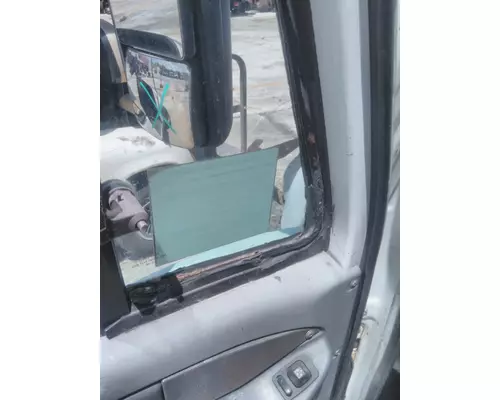 FREIGHTLINER CENTURY 120 1996-2010 DOOR ASSEMBLY, FRONT