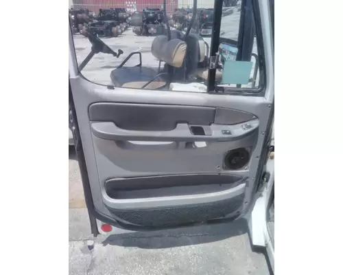 FREIGHTLINER CENTURY 120 1996-2010 DOOR ASSEMBLY, FRONT