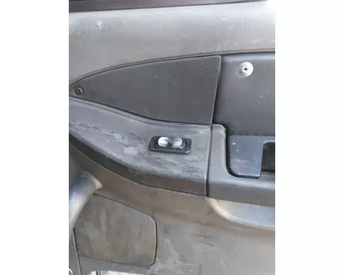 FREIGHTLINER CENTURY 120 1996-2010 DOOR ASSEMBLY, FRONT