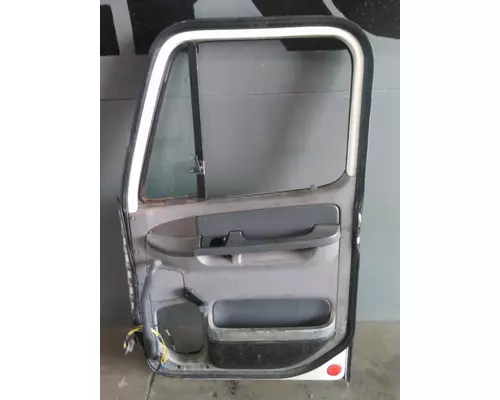 FREIGHTLINER CENTURY 120 1996-2010 DOOR ASSEMBLY, FRONT