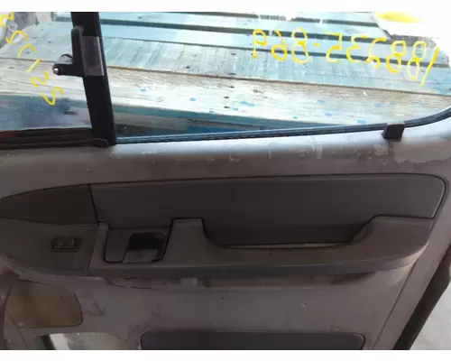 FREIGHTLINER CENTURY 120 1996-2010 DOOR ASSEMBLY, FRONT