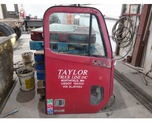 FREIGHTLINER CENTURY 120 1996-2010 DOOR ASSEMBLY, FRONT