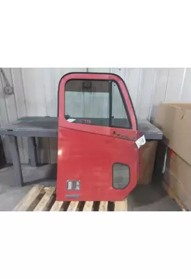 FREIGHTLINER CENTURY 120 1996-2010 DOOR ASSEMBLY, FRONT
