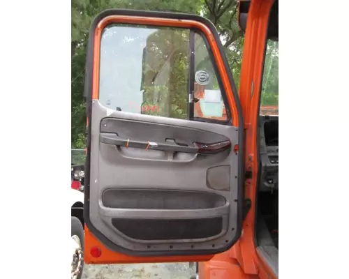 FREIGHTLINER CENTURY 120 1996-2010 DOOR ASSEMBLY, FRONT