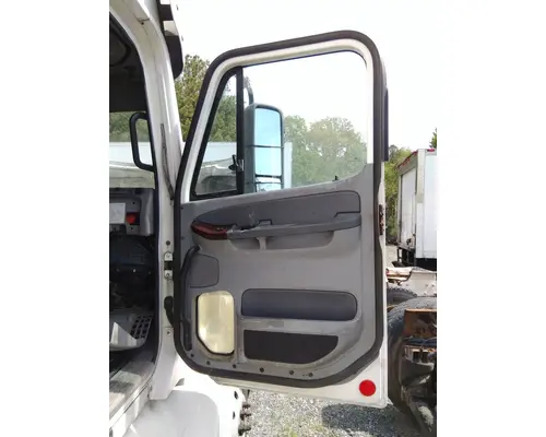 FREIGHTLINER CENTURY 120 1996-2010 DOOR ASSEMBLY, FRONT