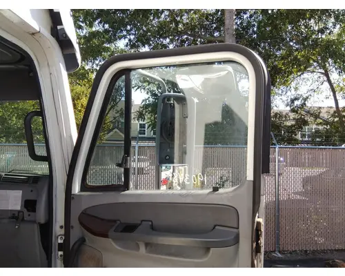 FREIGHTLINER CENTURY 120 1996-2010 DOOR ASSEMBLY, FRONT