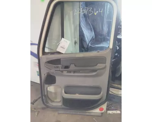 FREIGHTLINER CENTURY 120 1996-2010 DOOR ASSEMBLY, FRONT