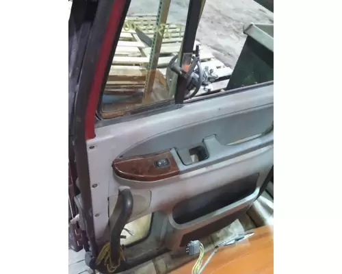 FREIGHTLINER CENTURY 120 1996-2010 DOOR ASSEMBLY, FRONT