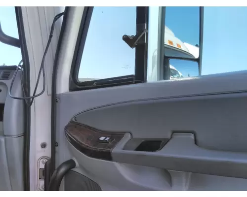 FREIGHTLINER CENTURY 120 1996-2010 DOOR ASSEMBLY, FRONT