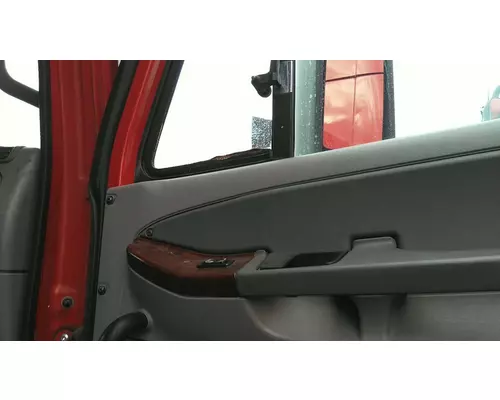 FREIGHTLINER CENTURY 120 1996-2010 DOOR ASSEMBLY, FRONT