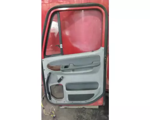FREIGHTLINER CENTURY 120 1996-2010 DOOR ASSEMBLY, FRONT