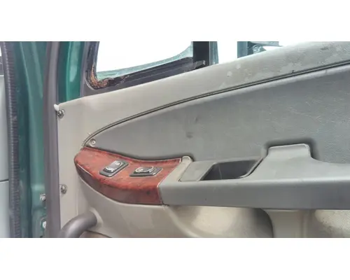 FREIGHTLINER CENTURY 120 1996-2010 DOOR ASSEMBLY, FRONT