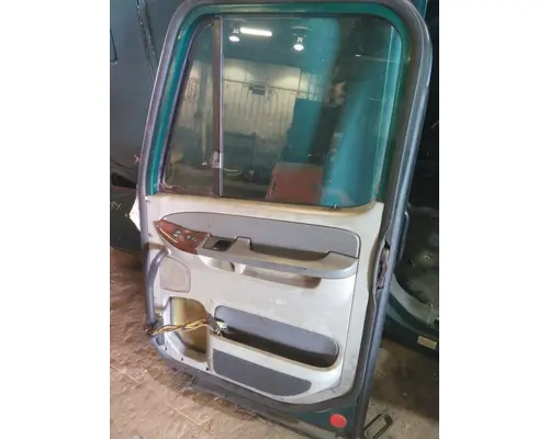 FREIGHTLINER CENTURY 120 1996-2010 DOOR ASSEMBLY, FRONT