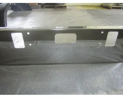 FREIGHTLINER CENTURY 120 2005-2010 BUMPER ASSEMBLY, FRONT