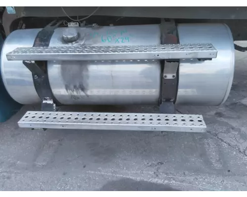 FREIGHTLINER CENTURY 120 2005-2010 FUEL TANK