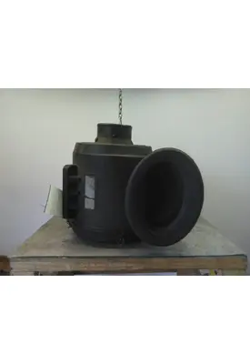 FREIGHTLINER CENTURY 120 AIR CLEANER