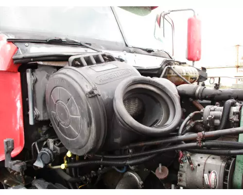 FREIGHTLINER CENTURY 120 AIR CLEANER